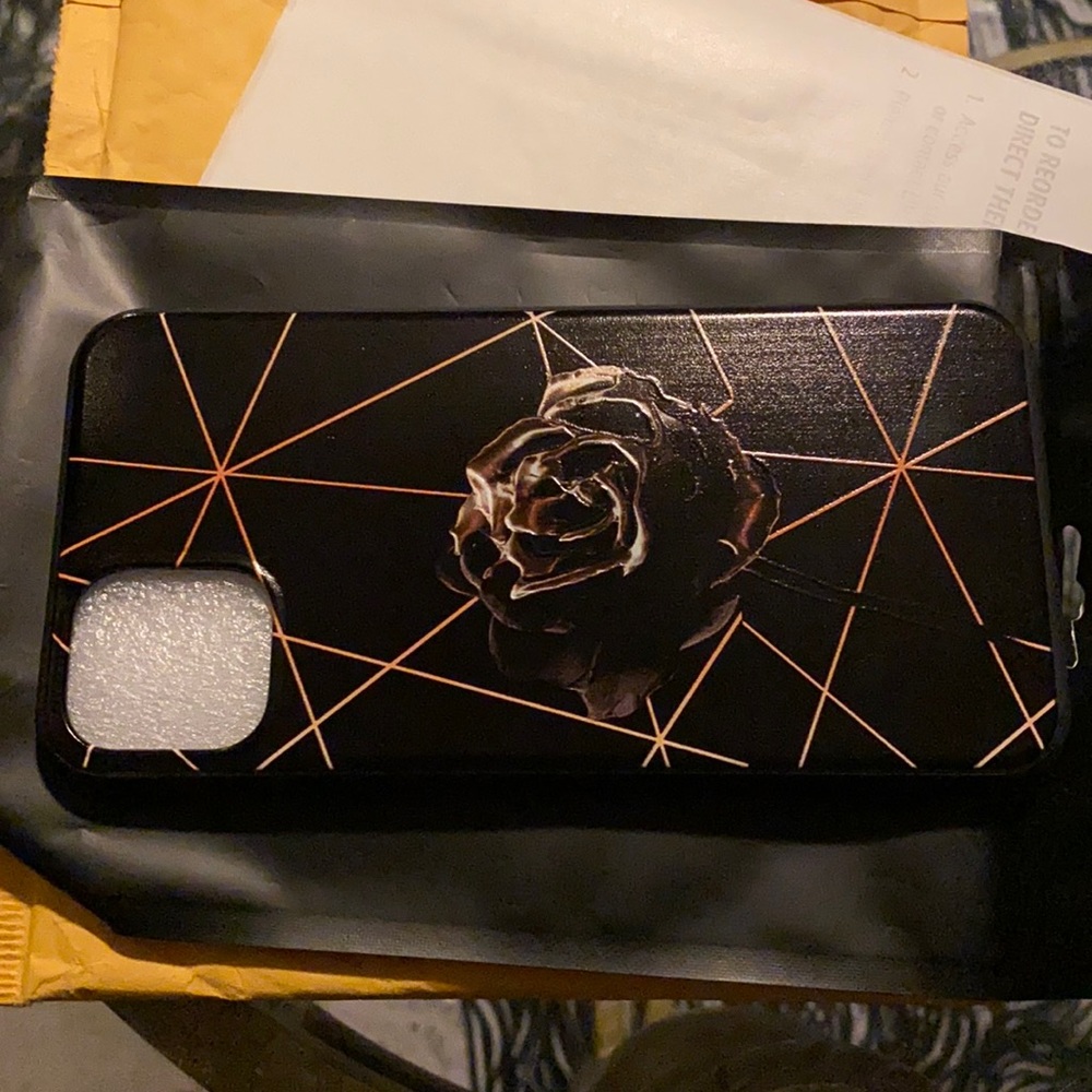 iPhone 11 Pro Max black rose case
